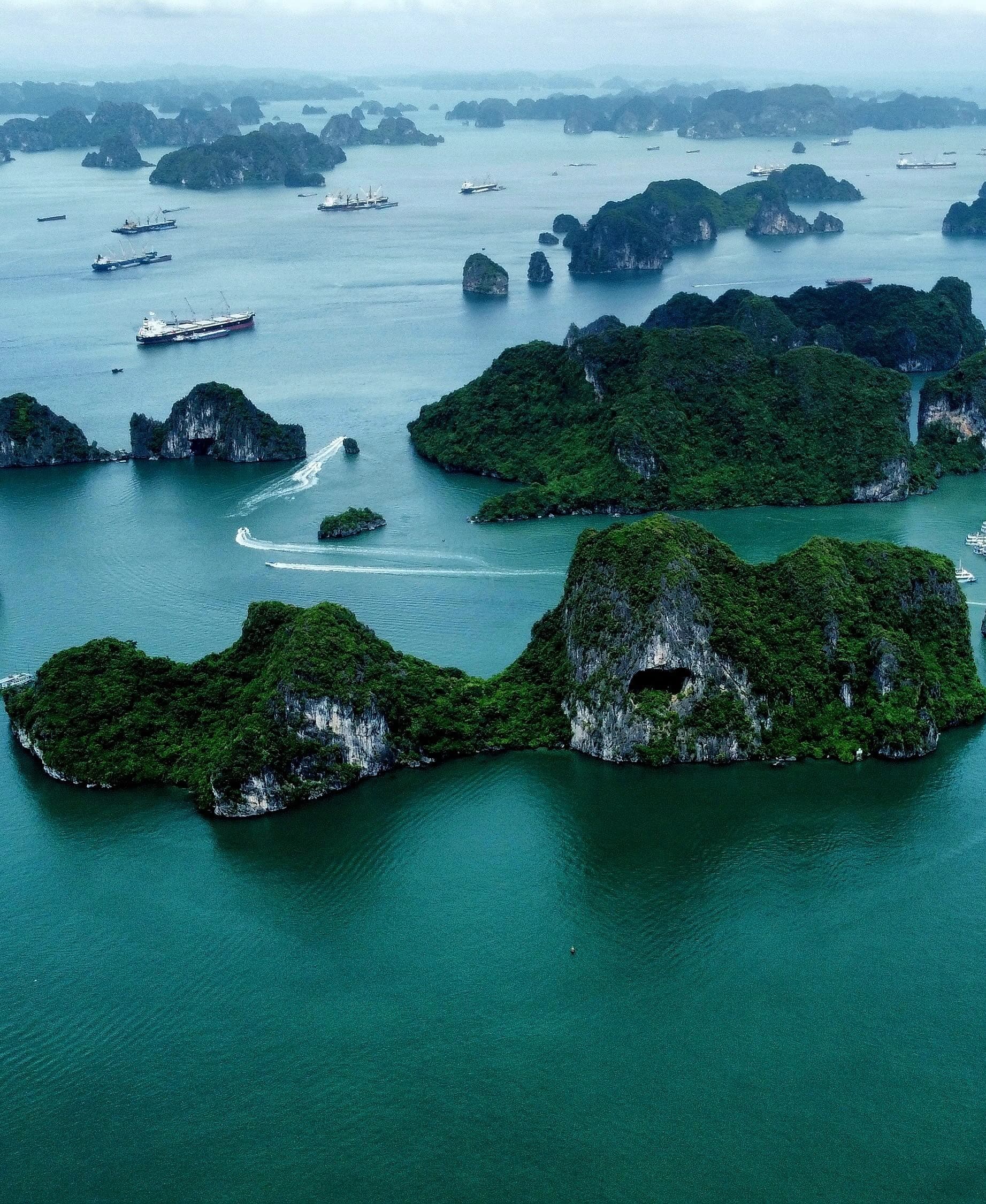 Ha Long Bay